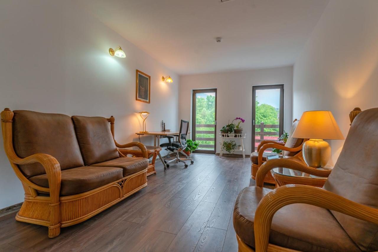 Vila Trubadur - Adults Only Bran  Exterior foto